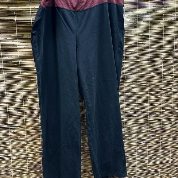 ID Ideology Plus Size Flex Stretch Active Yoga Pants, Created for Macy's Size 2X - Picture 2 of 3